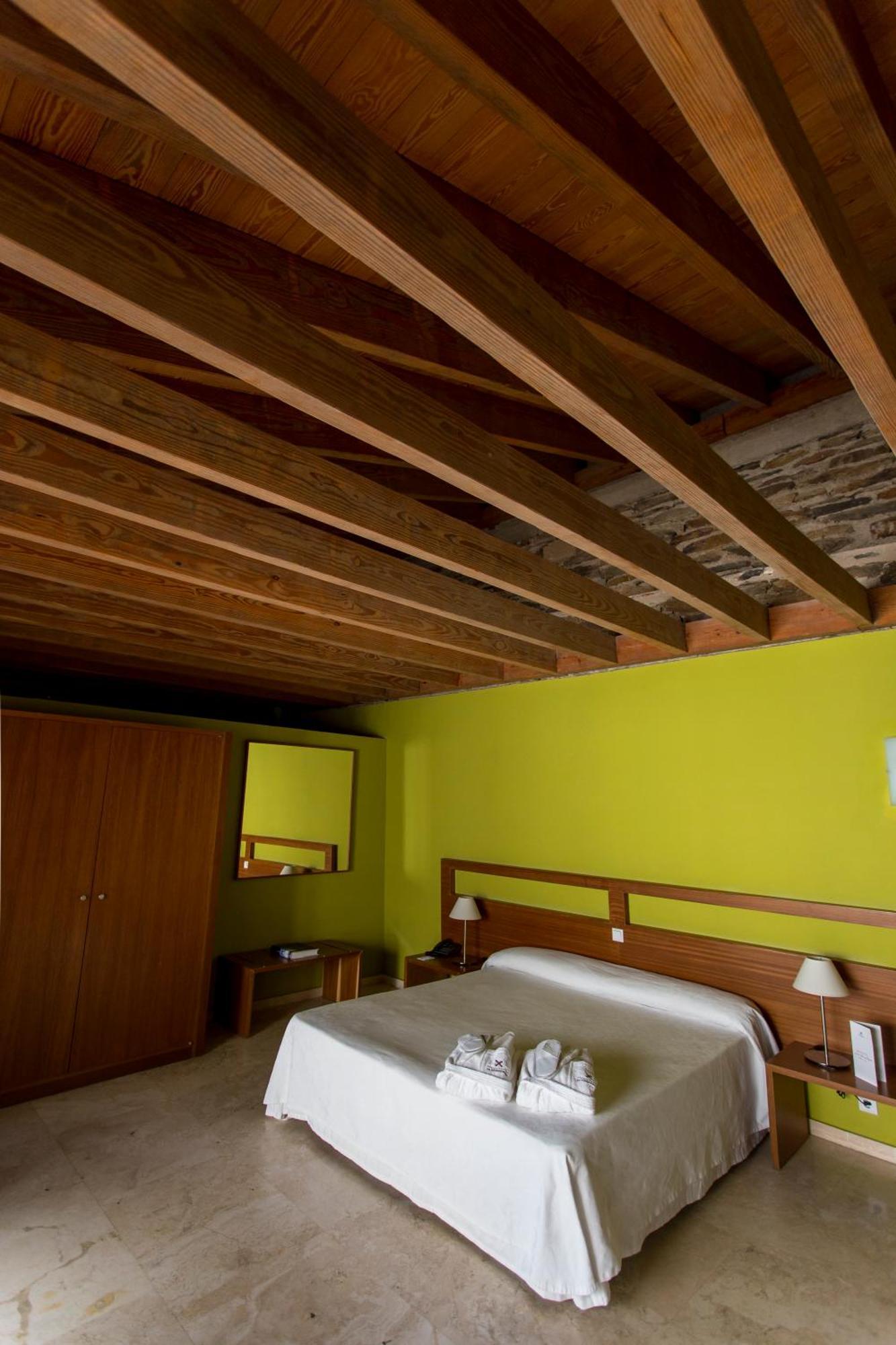 Hotel 4 Estrellas Conventual De Alcantara Exteriör bild