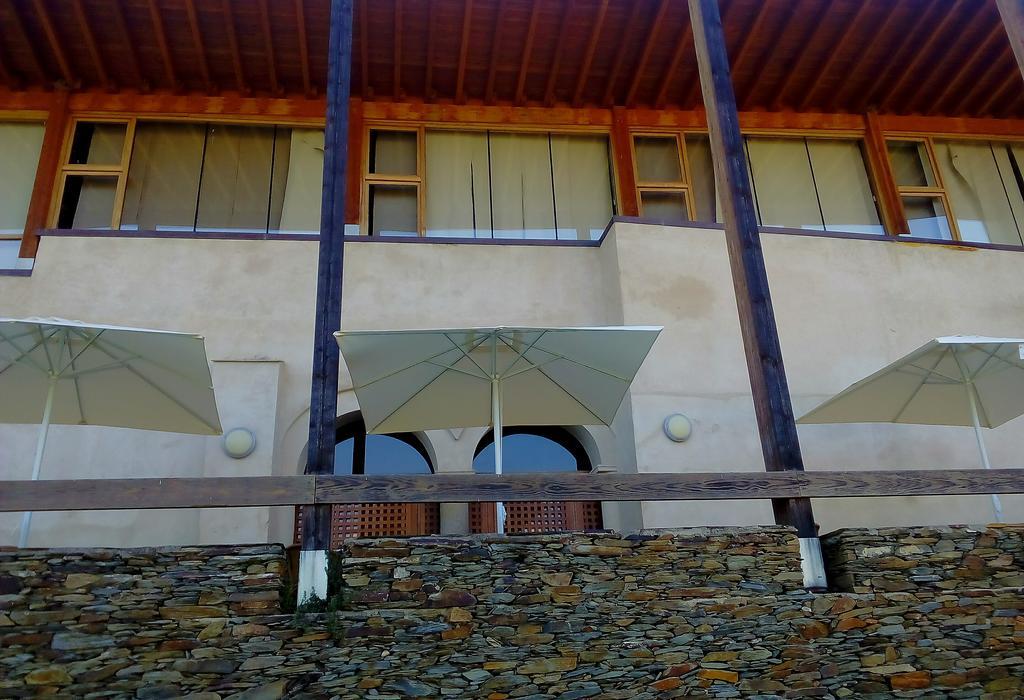 Hotel 4 Estrellas Conventual De Alcantara Exteriör bild